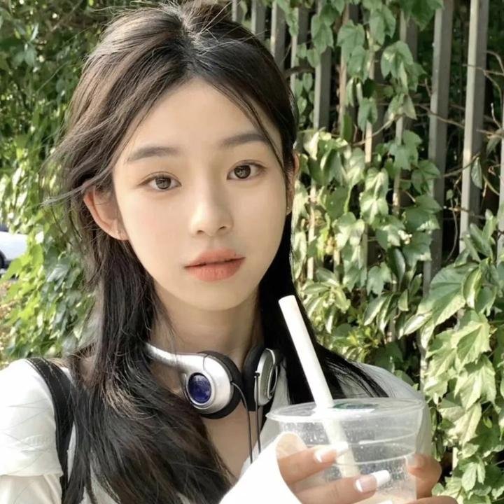 毒女心